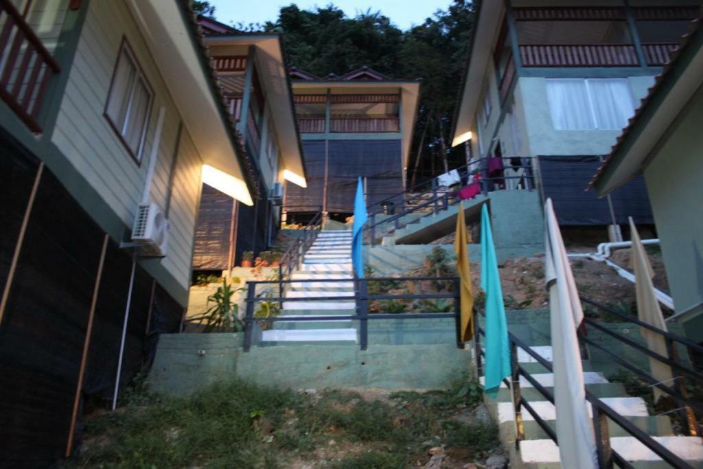 Perhentian Chomel Chalet Kampong Pasir Hantu Exterior foto