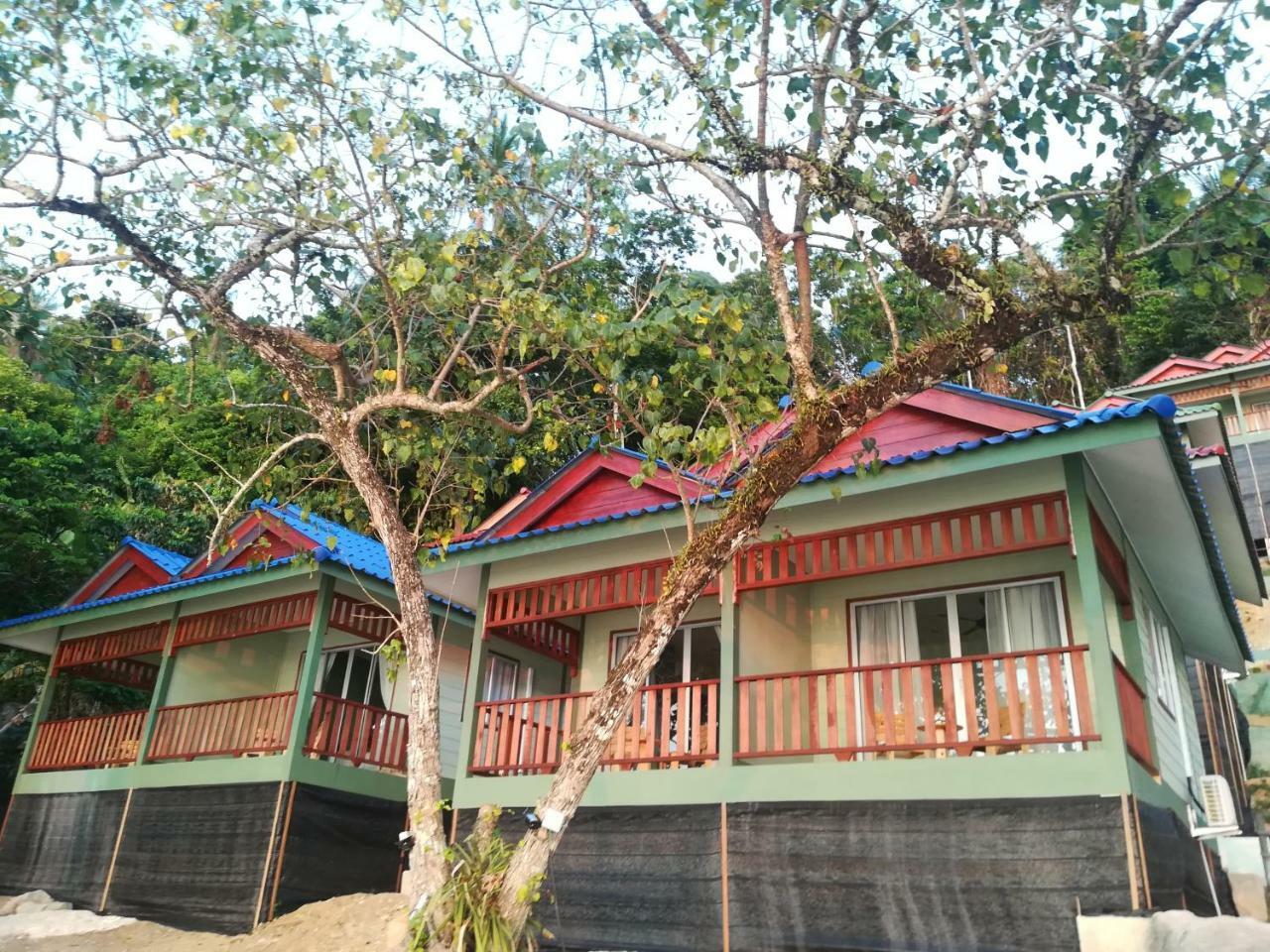 Perhentian Chomel Chalet Kampong Pasir Hantu Exterior foto