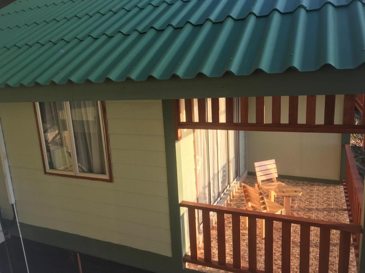 Perhentian Chomel Chalet Kampong Pasir Hantu Exterior foto